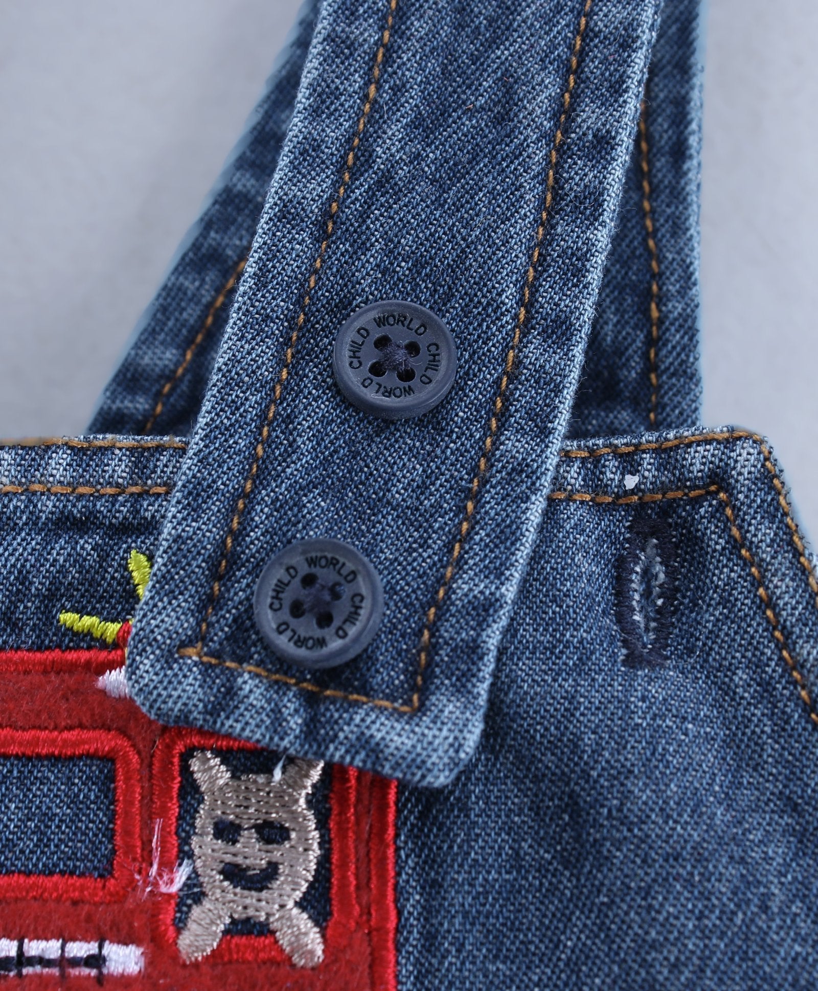 Smart & Comfortable Denim Dungaree With T-Shirt Car Embroidery