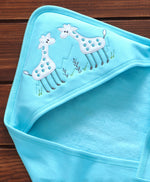 Load image into Gallery viewer, 100%  COTTON FLEECY HOODED BLANKET WITH CUTE GIRAFFEE EMBROIDERY
